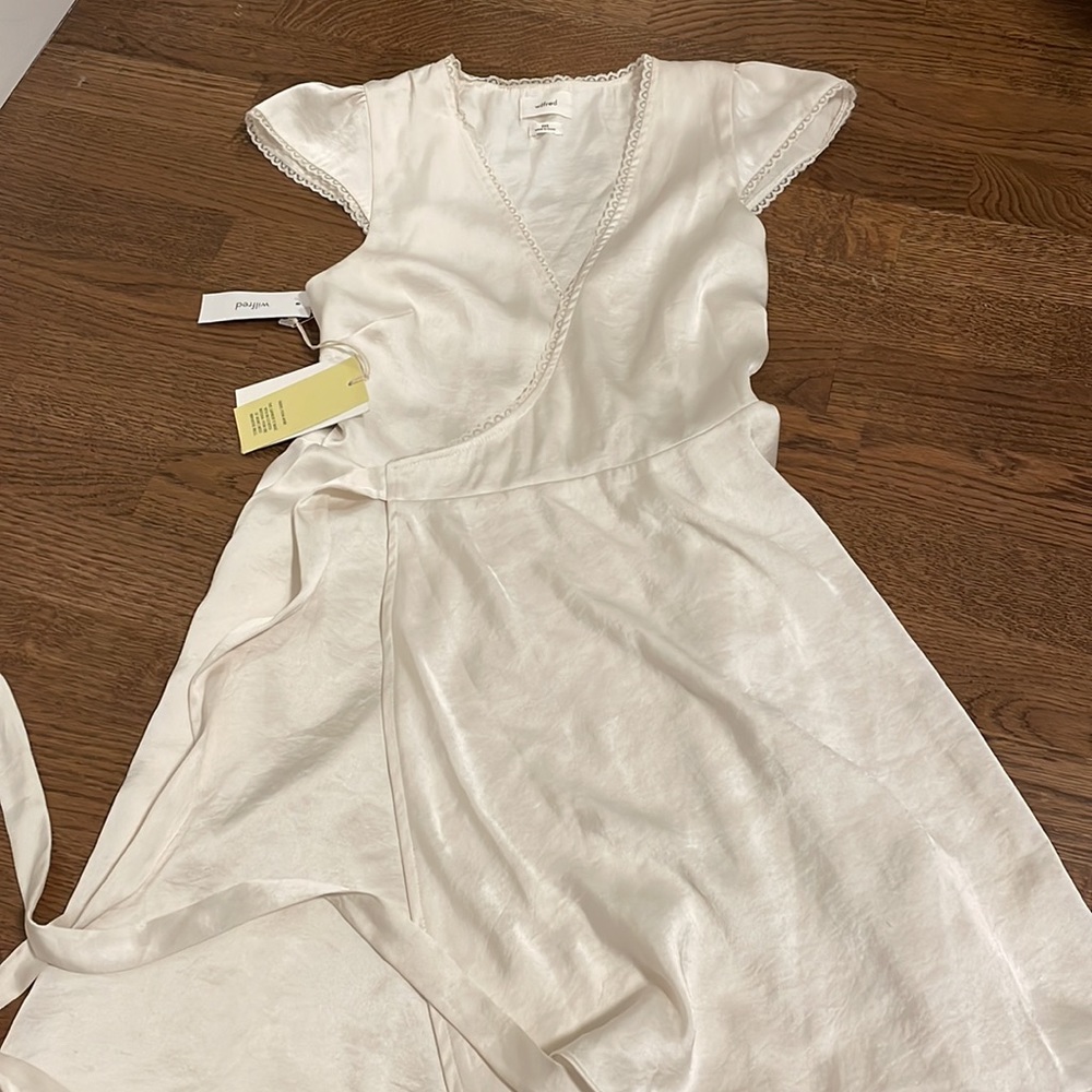 Aritzia Wilfred mademoiselle satin wrap dress, light birch